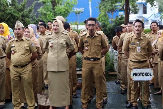 Jumlah PNS akan Dikurangi.