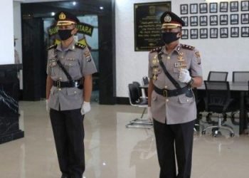 Kapolda Sumut Irjen Pol Drs Martuani Sormin, MSi pimpin upacara sertijab Kapolres Nias Selatan di lobby Adhi Pradana Mapolda Sumut, Kamis (11/6/2020).