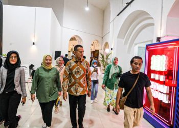 Wakil Gubernur Sumatera Utara (Wagub Sumut), Musa Rajekshah saat menghadiri acara Rumah Karya Indonesia yang digelar di Pos Bloc Medan, Jumat (10/2). 
(Diskominfo)