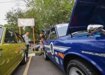 Minggu (12/2) sore, dimanfaatkan Wakil Gubernur (Wagub) Sumatera Utara (Sumut) Musa Rajekshah dengan “Mejeng Sore” bersama anak-anak muda di Kota Medan di halaman Universitas Sumatera Utara (USU).  (DISKOMINFO)
