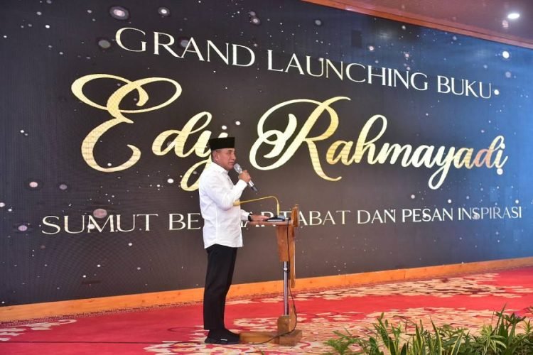 Gubernur Sumatera Utara (Sumut) Edy Rahmayadi saat acara Grand Launching 'Buku Edy Rahmayadi: Sumut Bermartabat dan Pesan Inspirasi' di Aula Tengku Rizal Nurdin, Jalan Sudirman Nomor 41, Medan, Kamis (16/3/2023). (Diskominfo)