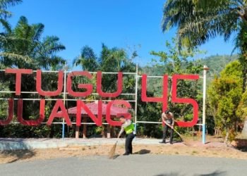Giat Bakti Sosial Kebersihan Polres Labuhanbatu di Tugu Juang 45, Kabupaten Labuhanbatu, Sumatera Utara. (IST)