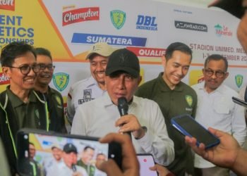 Gubernur Sumatera Utara (Sumut) Edy Rahmayadi membuka Perlombaan Athletik SAC (Students Athletics Championship) Indonesia di Stadion Universitas Medan (UNIMED) Jalan William Iskandar Medan, Jumat (1/9).  (DISKOMINFO SUMUT)
