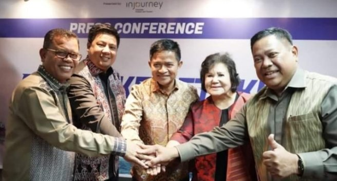 Bupati Samosir mengikuti konferensi pers persiapan gelaran Jetski Dunia di Danau Toba. (IST)