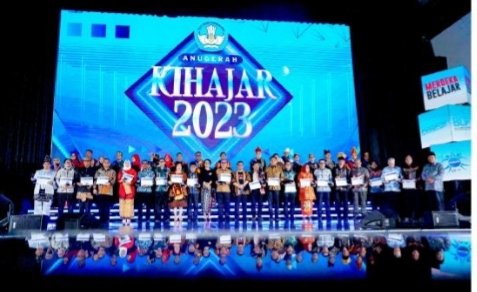 Jabar menyabet 2 penghargaan dalam Anugerah Kihajar 2023 di Plaza Insan Berprestasi Kemendikbudristek, DKI Jakarta. (IST)