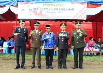 Peringatan Hari Pahlawan di Kabupaten Samosir.(Suriono Brandoi)