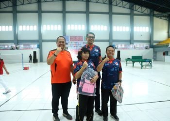 Kepala Dinas Kepemudaan dan Keolahragaan (Dispora) Sumut Baharuddin Siagian,  mewakili Pj Gubernur Sumut Hassanudin, menghadiri Festival Olahraga Disabilitas, yang digelar Kementerian Pemuda dan Olahraga RI di GOR Mini Dispora Sumut, Jalan Williem Iskandar/Jalan Pancing, Deliserdang, Kamis (30/11).  (DISKOMINFO SUMUT)