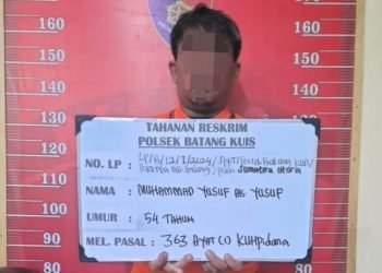 Pelaku mengaku petugas PLN yang diamankan polisi.