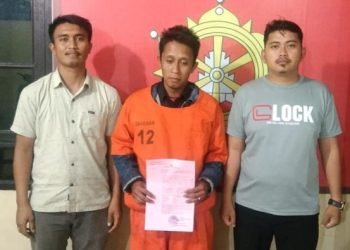 Folokof Siboro saat diamankan di Polres Dairi.
