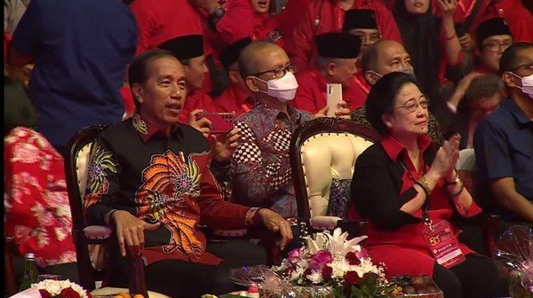 Presiden Jokowi di acara PDIP.