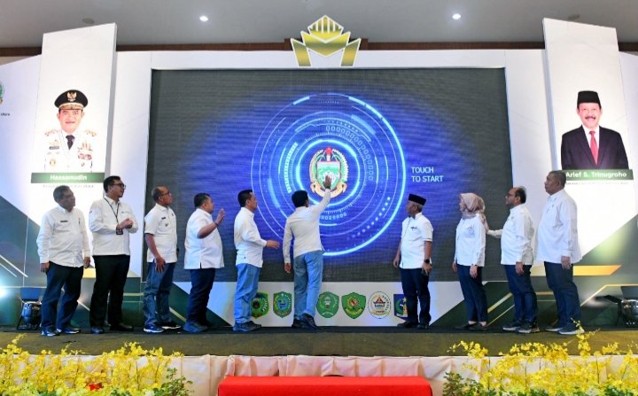 Pj Gubernur Sumut Hassanudin membuka Pra Musrenbang RKPD Provinsi Sumut tahun 2025 untuk Zona Wilayah Pantai Barat di Ballroom Hotel Sapadia, Gunung Tua, Kabupaten Padanglawas Utara, Rabu (31/1/2024). (Diskominfo Sumut)