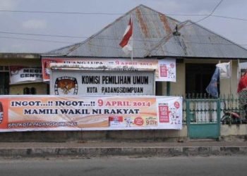 Kantor KPU Padangsidimpuan.