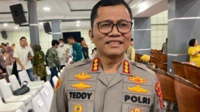 Kombes Teddy Marbun.