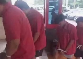 Kelima pelaku pemalsuan STNK diamankan di Polda Sumut. 