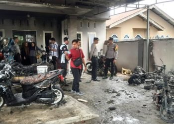 Kondisi kantor KSU Riama pascaterbakar. 