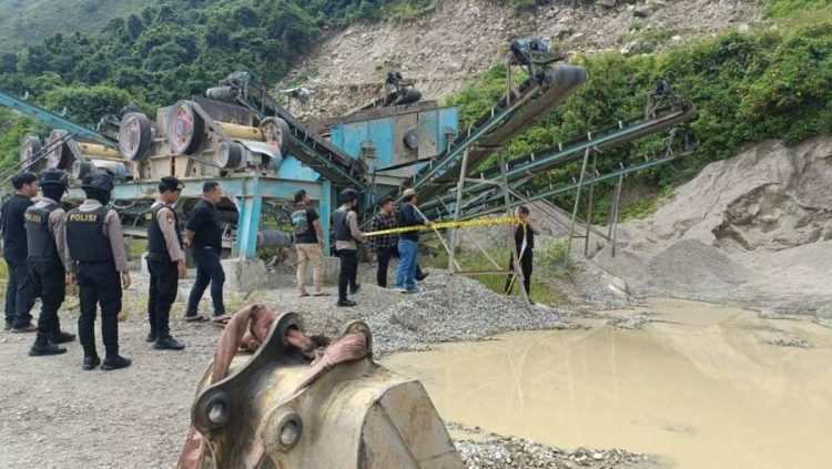 Kondisi galian C ilegal di Samosir. 