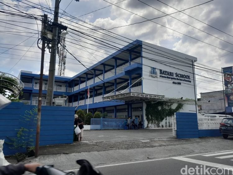 Kondisi Kampus STIE Nusa Bangsa di Jalan Sei Serayu yang kini telah berubah menjadi Batari School.