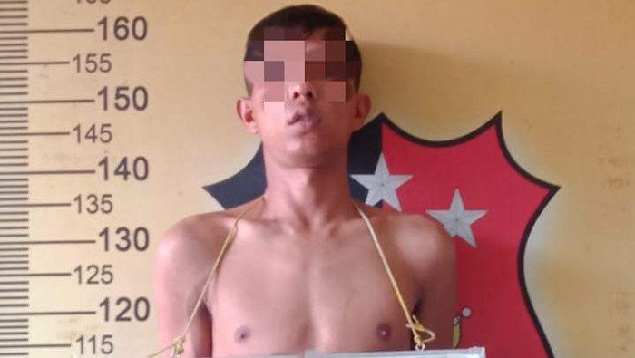 Pelaku penggelapan sepeda motor warga di Deli Serdang usai ditangkap.