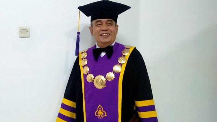 Rektor Unika Soegijapranata, Ferdinandus Hindiarto.