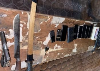 Barang bukti yang disita polisi.