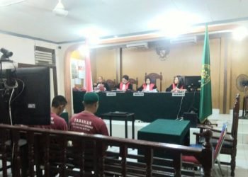 JPU Kejari Tanjungbalai-Asahan membacakan materi tuntutan terhadap empat terdakwa narkotika dalam sidang yang berlangsung di Pengadilan Negeri Tanjung Balai, Kamis (14/3/2024) .
