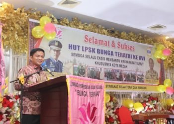 Penjabat (Pj) Gubernur Sumatera Utara (Sumut) Hassanudin menghadiri HUT XVI Lembaga Pemberdayaan Sosial Keluarga (LPSK) Bunga Teratai Sumut di Restoran Royal Thamrin Jalan H.M Thamrin Medan, Minggu (14/4). (Diskominfo Sumut)