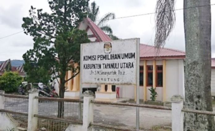 Kantor KPU Taput.