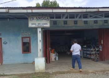 Salah satu kios pengecer pupuk subsidi di Kec.Ajibata. (IST)