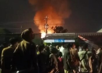 Gudang gas elpiji yang terbakar di Desa Sei Rotan. 