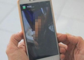 Polisi menyelidiki unggahan video dan foto mirip Sekda Taput IS, tengah mesum bersama seorang wanita diduga Aparatur Sipil Negara (ASN).