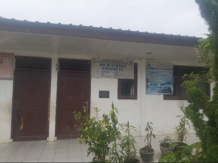 Kantor SDNegeri  178064 Porsea. (IST)