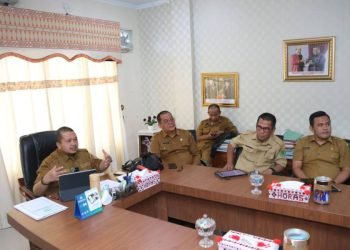 Bupati Tapsel Dolly Pasaribu akan menerima penghargaan terkait upaya dalam menurunkan Stunting dari yang tinggi Prevalensi menjadi tertinggi Penurunan Prevalensi Stunting pada tanggal 28 Juni 2024 mendatang di Kota Semarang. (IST)