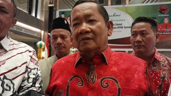 Ketua DPD PDIP Sumut Rapidin Simbolon.