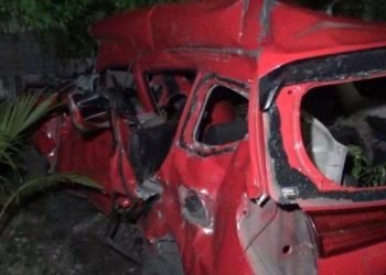 Kondisi mobil Daihatsu Sigra pasca kecelakaan dengan KA Sri Lelawangsa.