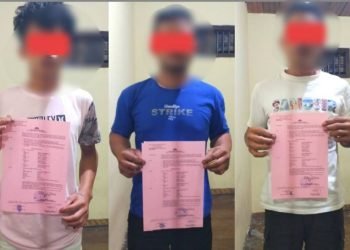 Para tersangka diamankan.