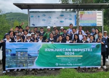 Kunjungan Mahasiswa Fakultas Bioteknologi IT DEL ke  PT. Toba Pulp Lestari. (IST)