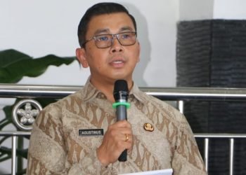 Pjs Bupati Toba Agustinus Panjaitan. (IST)