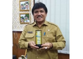 Mantan Kadis Lingkungan Hidup dan Kehutanan (LHK) Provinsi Sumut Binsar Situmorang.