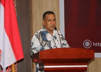 Ketua KPU Toba Sugar Fernando Sibarani. (IST)