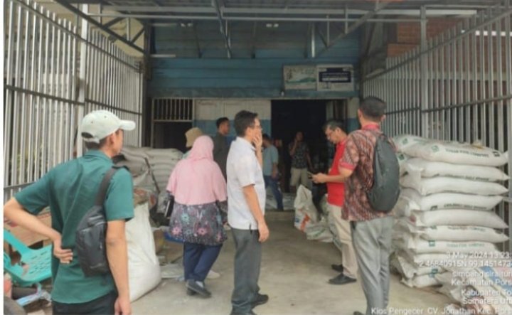 Satuan Tugas Khusus Mabes Polri ketika turun ke lapangan melakukan monitoring di Porsea. (IST)