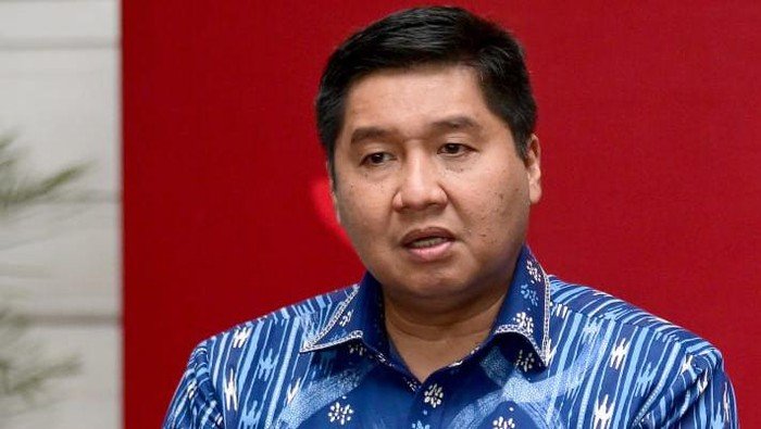 Maruarar Sirait.