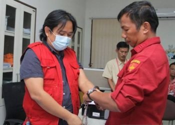 Tersangka John Chandra alias JC ditahan Kejaksaan Tinggi Sumatera Utara, Rabu (9/10/2024). 