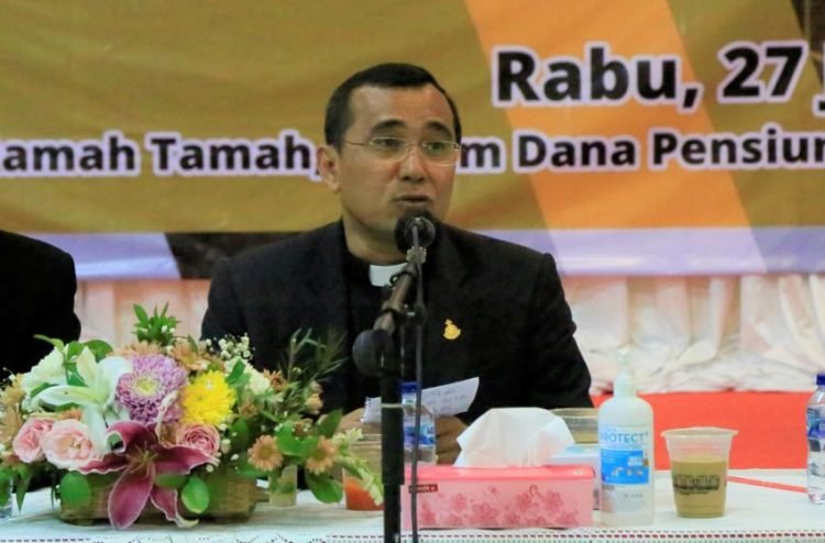Pdt Robin Butarbutar.