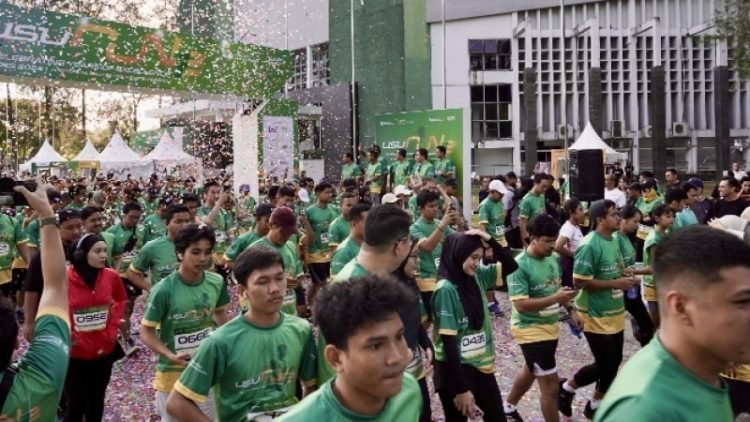 Universitas Sumatera Utara (USU) menggelar acara tahunan USU RUN 2024 yang diikuti ribuan peserta dalam rangka perayaan Dies Natalis ke-72.