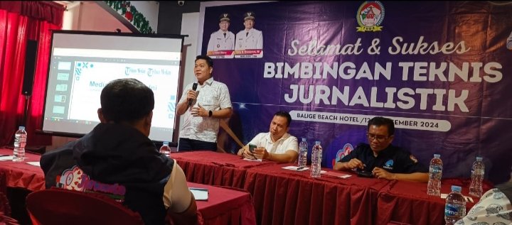 Kegiatan Bimtek Jurnalistik yang digelar Kominfo Pemkab Toba. (IST)