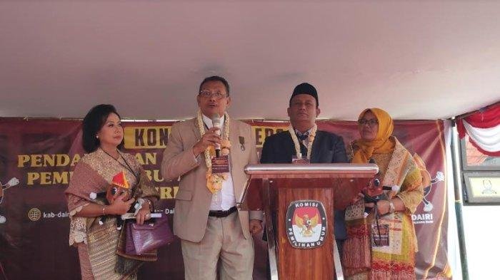 Vickner Sinaga dan wakilnya Wahyu Daniel Sagala