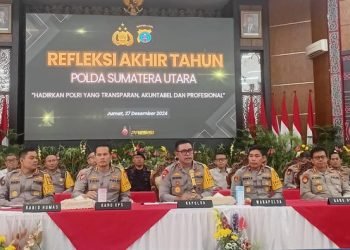 Kapolda Sumut Irjen Whisnu saat paparan di acara Refleksi Akhir Tahun Polda Sumut, Jumat (27/12/2024).