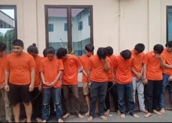 13 pelaku kericuhan mahasiswa UNIKA ditetapkan tersangka oleh Polsek Medan Sunggal. 