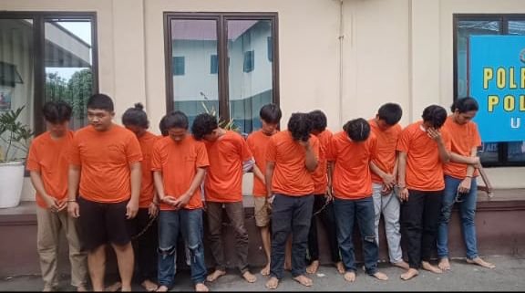 13 pelaku kericuhan mahasiswa UNIKA ditetapkan tersangka oleh Polsek Medan Sunggal.