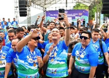 Fun Run Samosir 2025 yang diikuti sejumlah anggota DPR RI. (Brandoi)